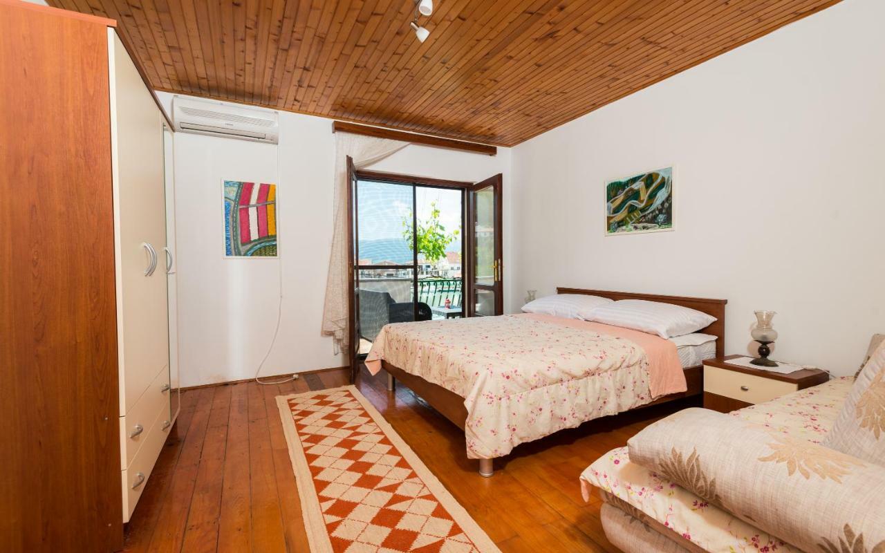 Apartments Azzurro Блаце Экстерьер фото