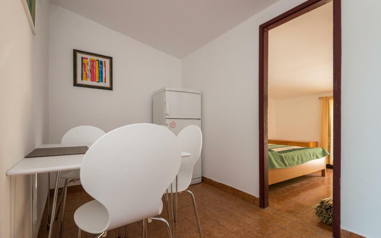 Apartments Azzurro Блаце Экстерьер фото