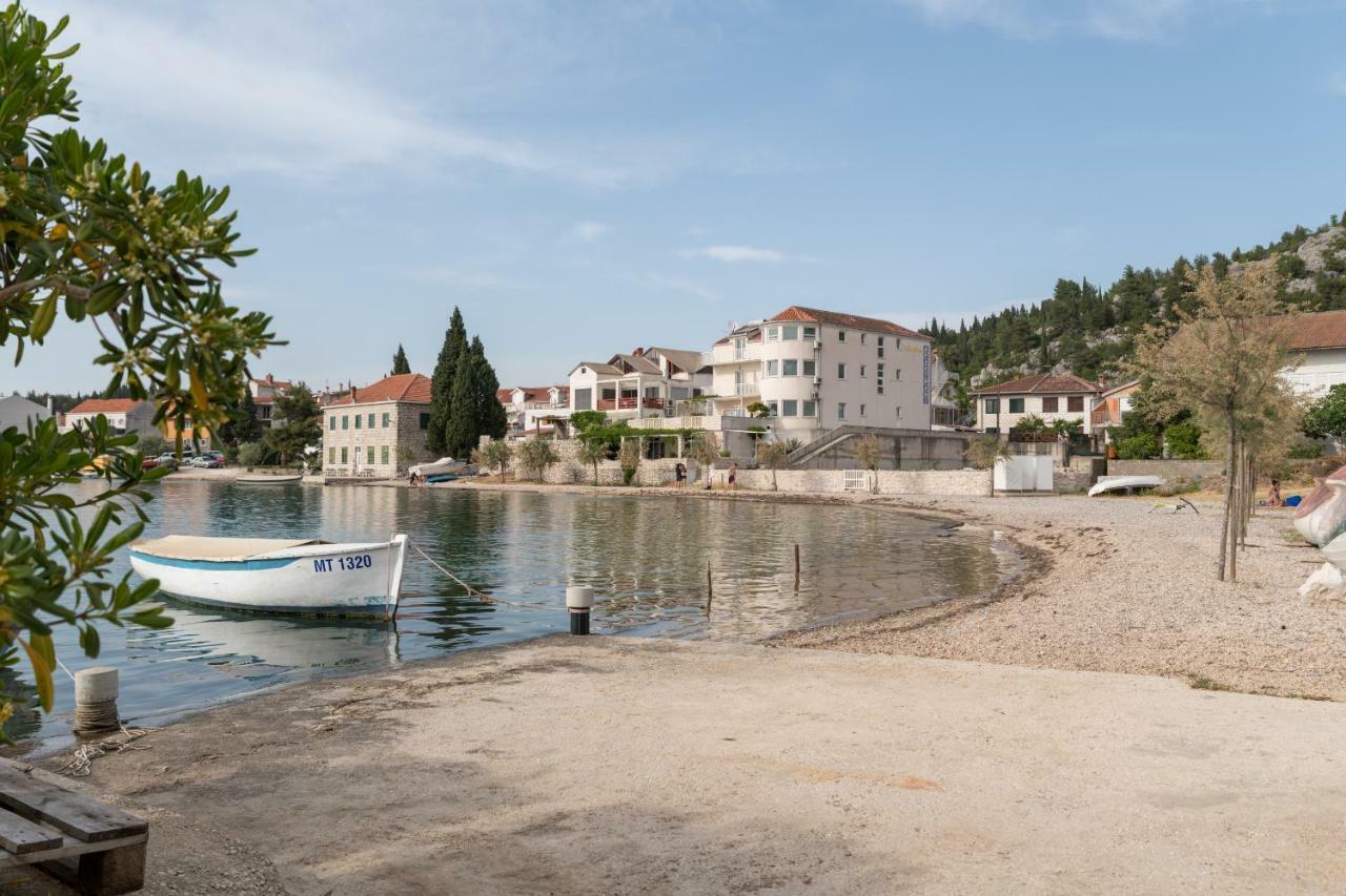 Apartments Azzurro Блаце Экстерьер фото